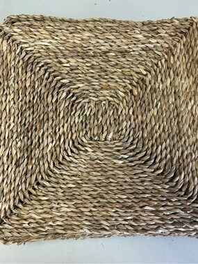 Set of 8 Woven Seagrass Raffia Square Placemats